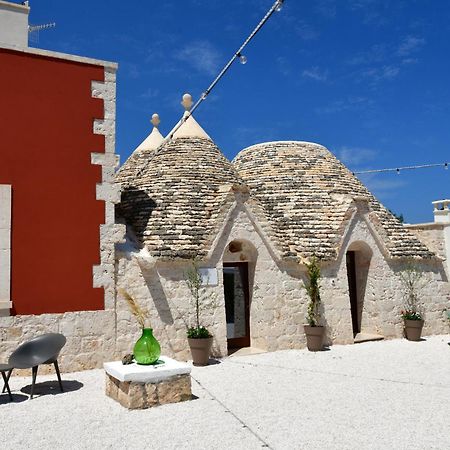 Lamarossa Trulli & Suites Antonelli Esterno foto