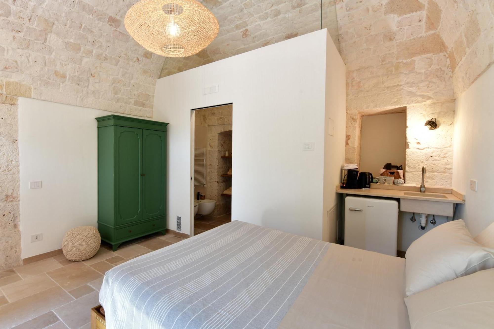Lamarossa Trulli & Suites Antonelli Esterno foto