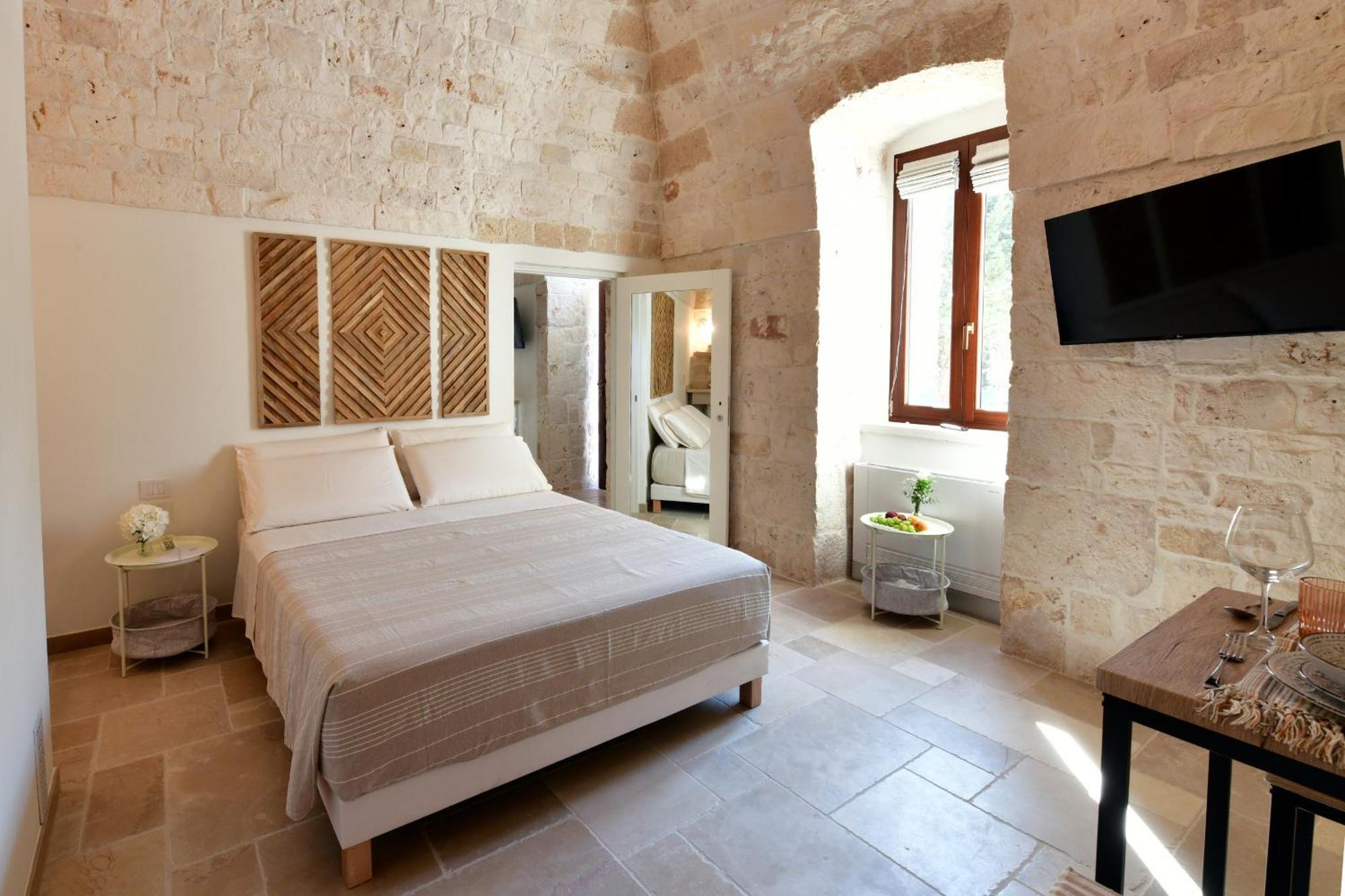 Lamarossa Trulli & Suites Antonelli Esterno foto