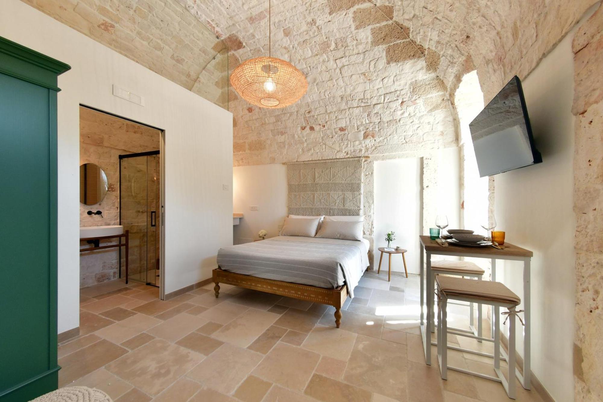 Lamarossa Trulli & Suites Antonelli Esterno foto