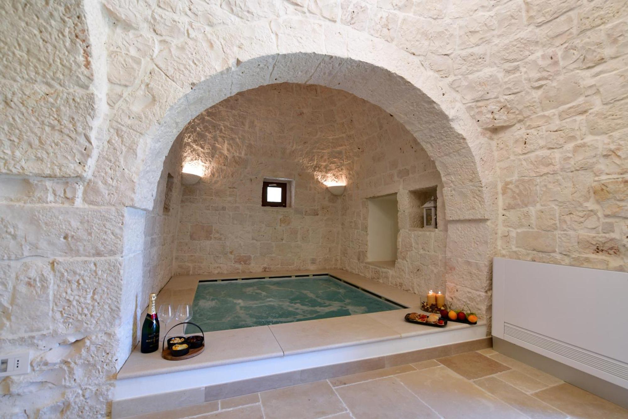 Lamarossa Trulli & Suites Antonelli Esterno foto