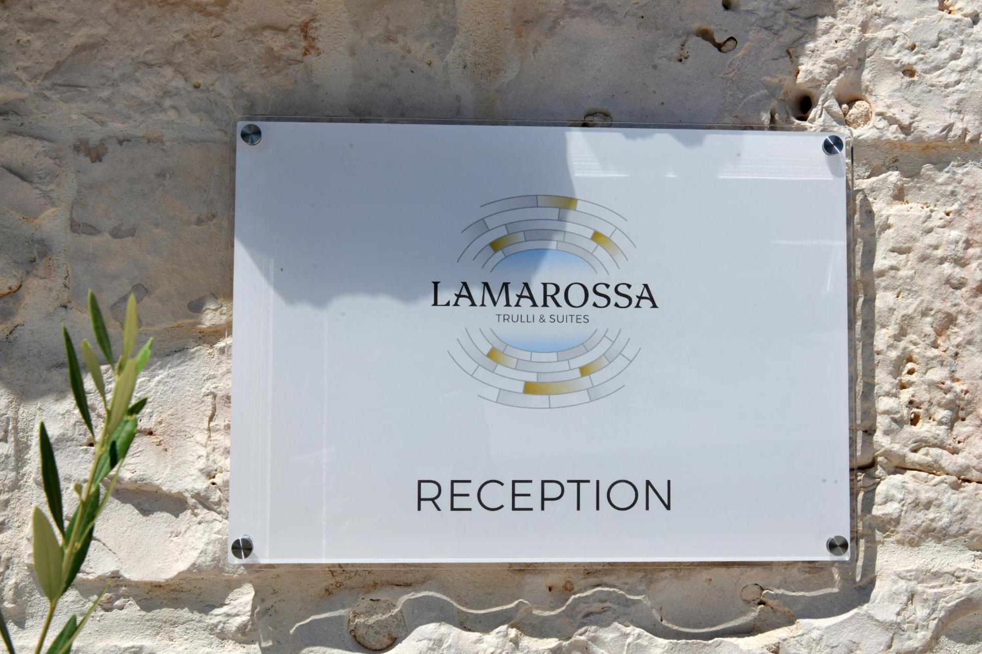 Lamarossa Trulli & Suites Antonelli Esterno foto