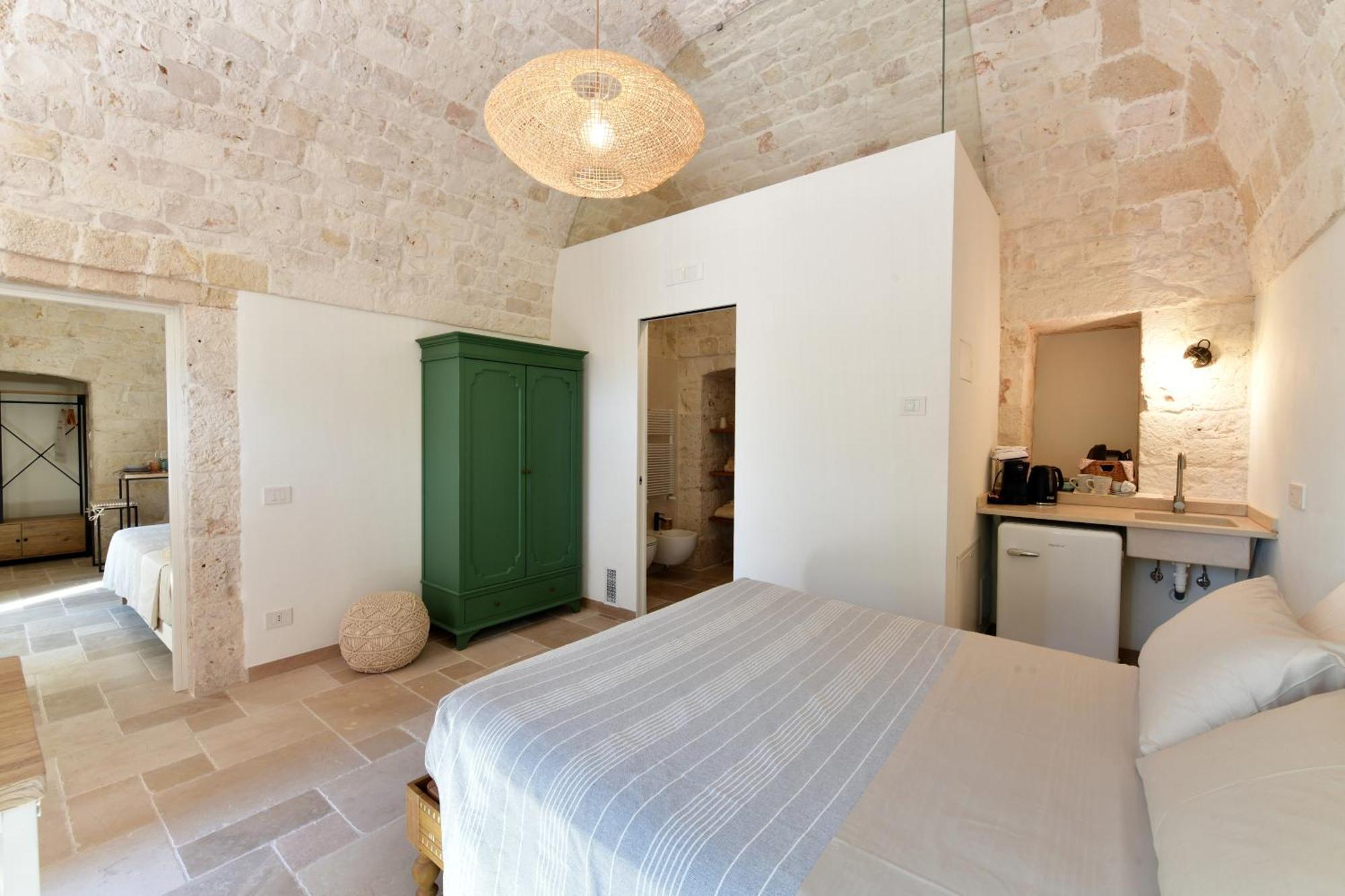 Lamarossa Trulli & Suites Antonelli Esterno foto