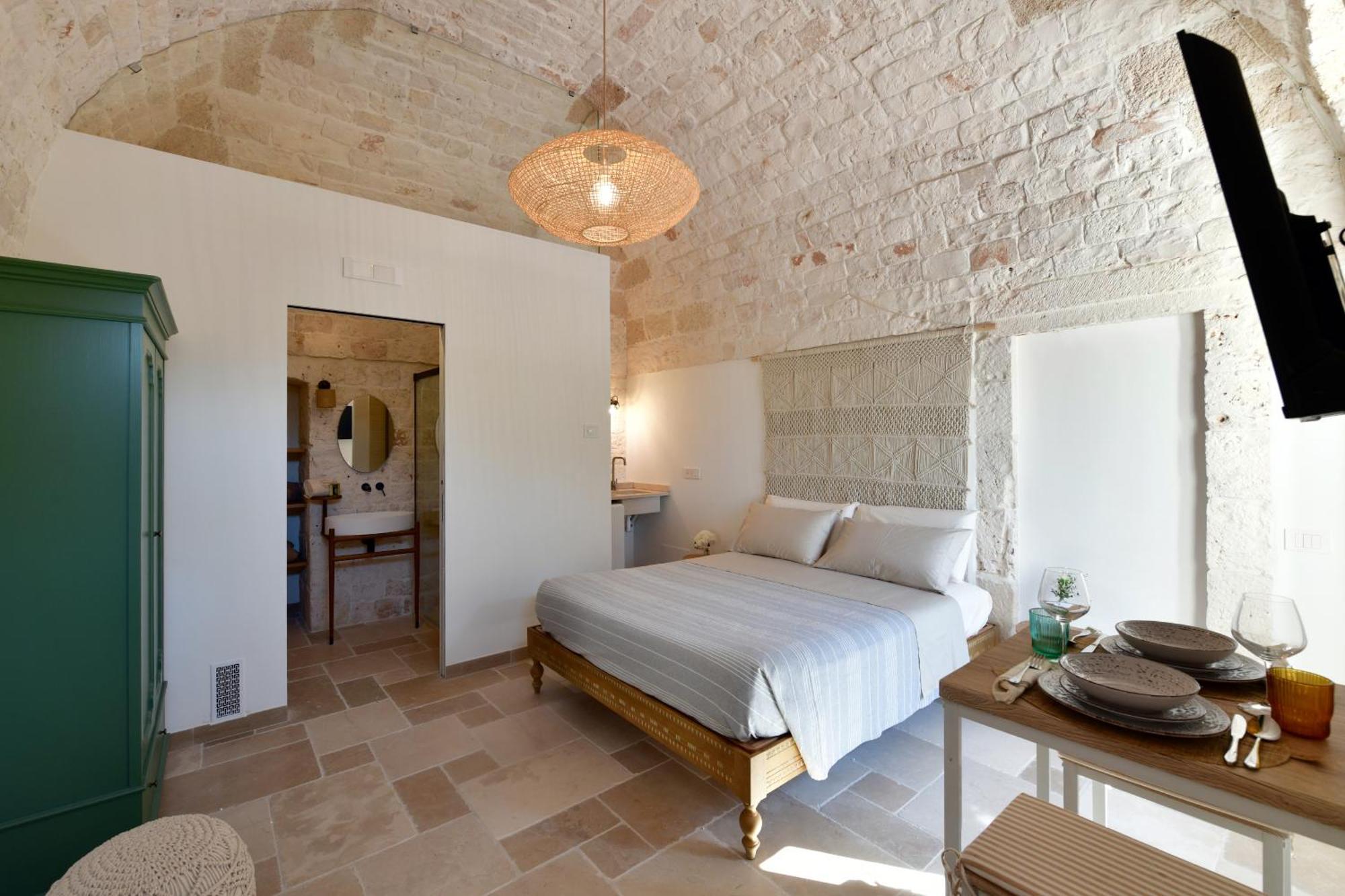 Lamarossa Trulli & Suites Antonelli Esterno foto